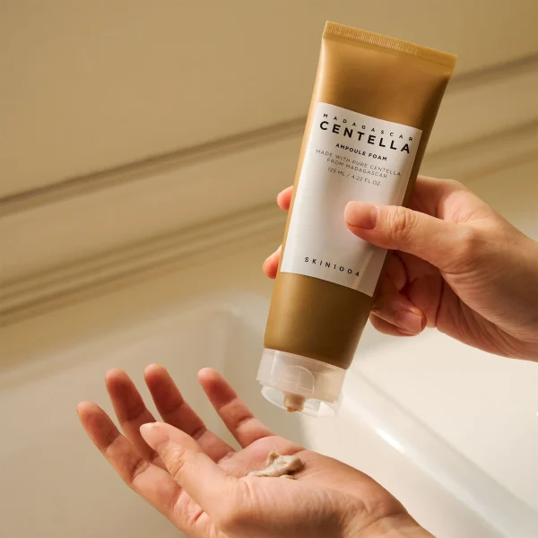 GEL NETTOYANT MOUSSANT CENTELLA SKIN1004